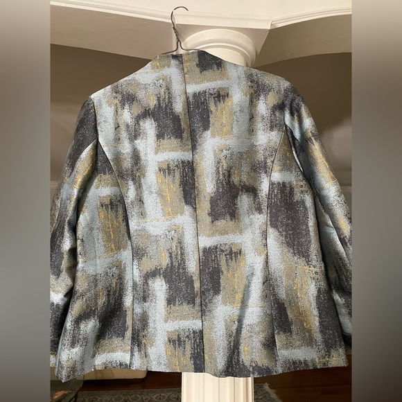 Cold water Creek women’s size L , open blue, black and yellow Jacquard Jacket - Picture 2 of 6